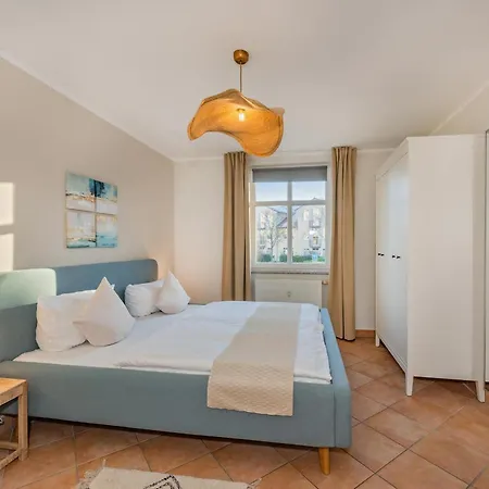 Apartament Solaris 12 *